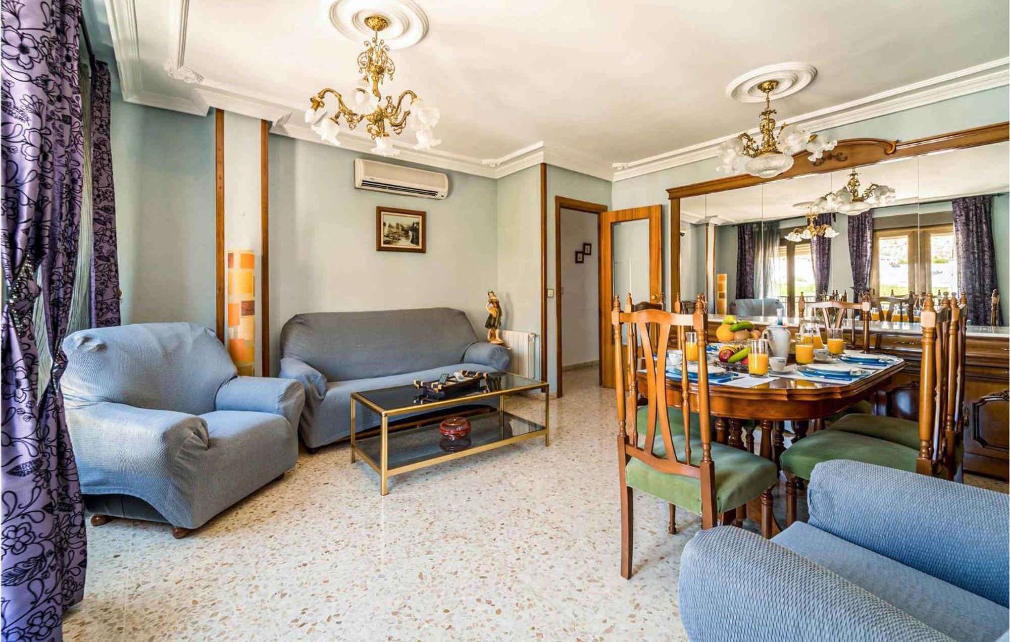 3 Bedroom Cozy Apartment In Pegalajar Exterior foto
